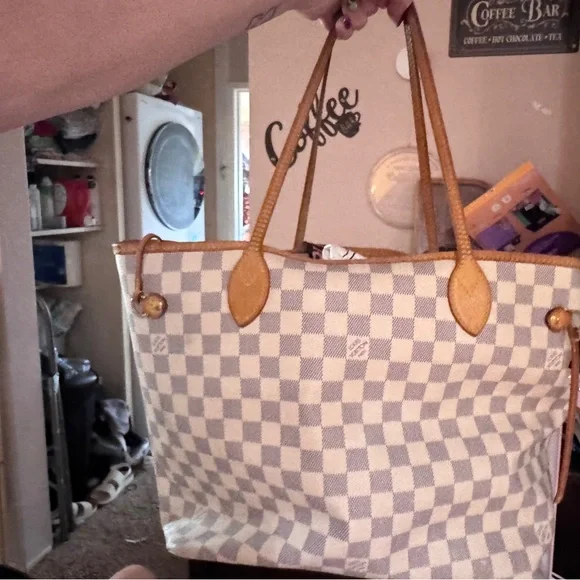 Louis Vuitton Bag ready for third life! - Picture 2 of 12